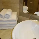 Alojamento de Acomodação e Pequeno-almoço Aida Goscinne - & Free Parking