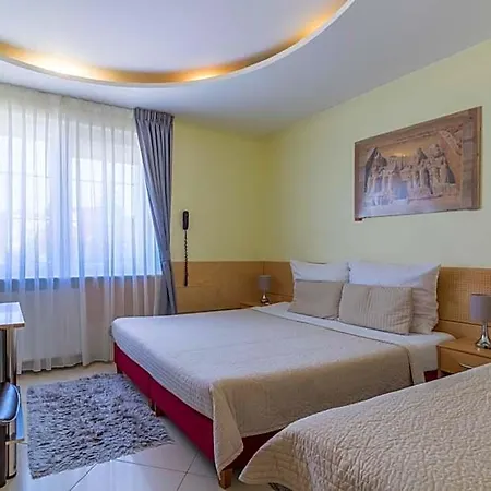 Aida Goscinne - & Free Parking فندق مبيت وإفطار