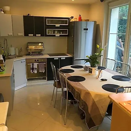 Alojamento de Acomodação e Pequeno-almoço Aida Goscinne - & Free Parking Gdańsk