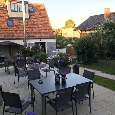 Aida Goscinne - & Free Parking Bed & Breakfast 3*