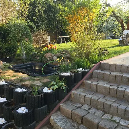 Aida Goscinne - & Free Parking 住宿加早餐酒店 3*