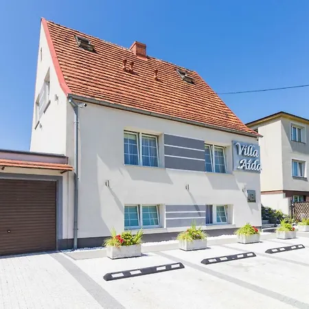 Aida Goscinne - & Free Parking Bed & Breakfast