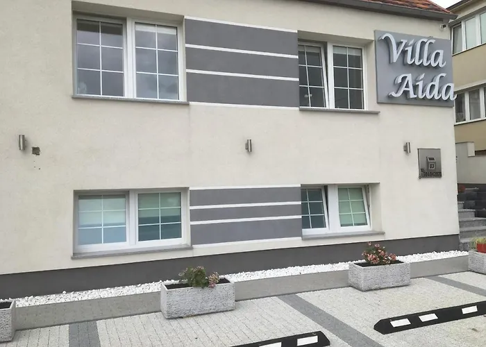 فندق مبيت وإفطار Aida Goscinne - & Free Parking